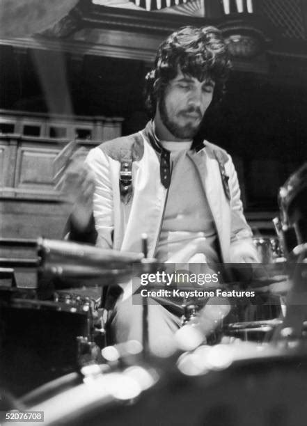 20 Drummer Jim Capaldi Stock Photos, High-Res Pictures, and Images ...