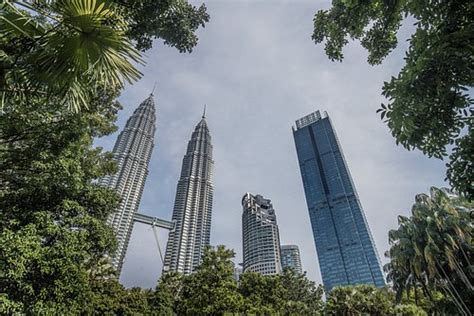 THE 10 CLOSEST Hotels to Petronas Twin Towers