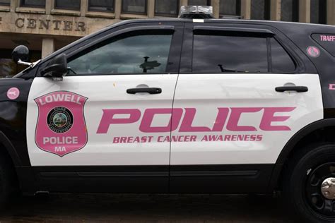 Lowell Police Department Unveils Breast Cancer Awareness Cruiser – Lowell Police Department