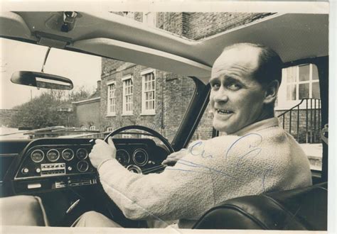 BRIAN CLOSE (YORKSHIRE, SOMERSET & ENGLAND) 1967 SIGNED CRICKET PHOTOGRAPH - Photographs of ...