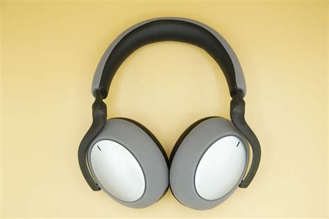 Bowers & Wilkins PX7 review: Terrific sound | Trusted Reviews