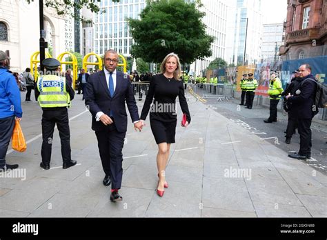 James cleverly wife hi-res stock photography and images - Alamy