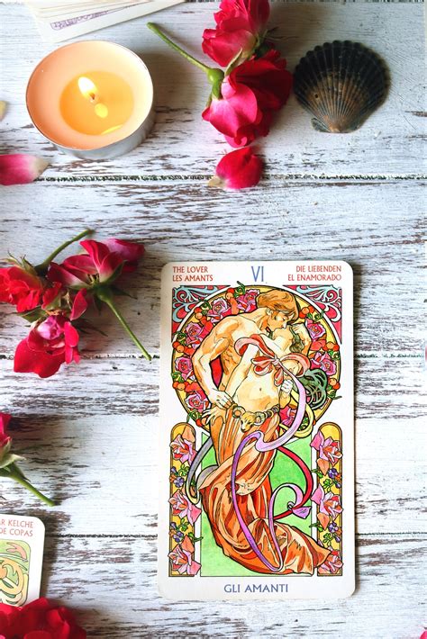 Valentine's Day Romance & Love Tarot Spell - Moody Moons