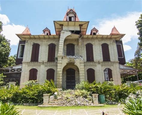 626 A once beautiful Haitian mansion in an unfortunate state of disrepair. | Architectural ...