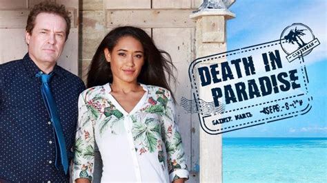 Mark spots another radio in “Death In Paradise” | The SWLing Post