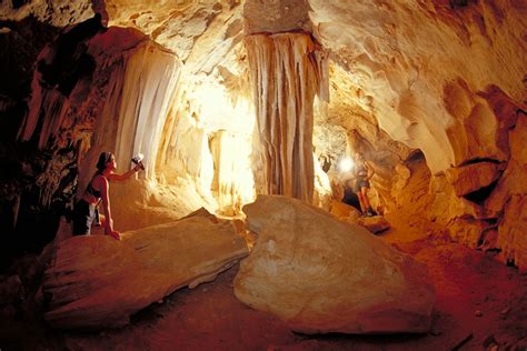 Hike in the Al Hoota Caves of Oman - PEAKLIFE