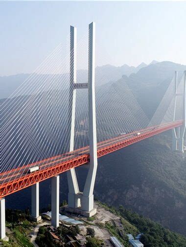 A Spectacular Duge Bridge In China - NICKEY'S CIRCLE