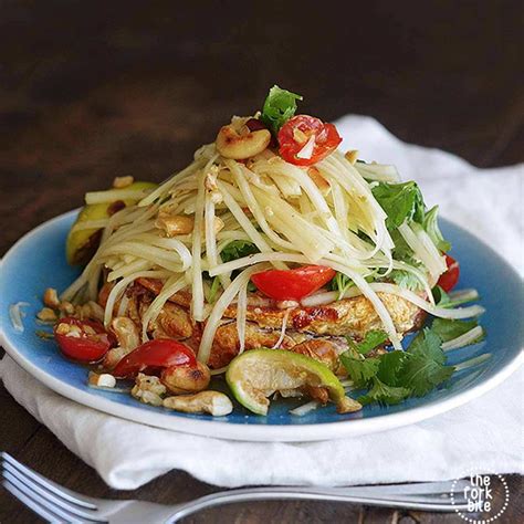 Som Tam---Thai Green Papaya Salad Recipe