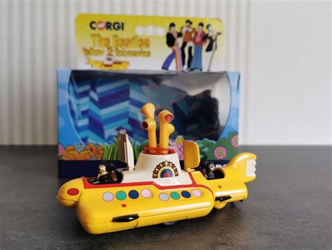 Beatles - Yellow Submarine - Official merchandise - Catawiki