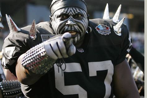 Las Vegas Raiders fan ‘Violator’ is on doorstep of Ford Hall of Fans - Silver And Black Pride