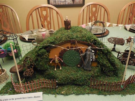 Homemade Hobbit hole by ToaDJacara on DeviantArt