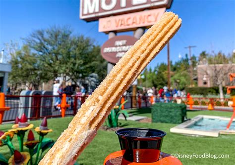 churro disneyland | the disney food blog