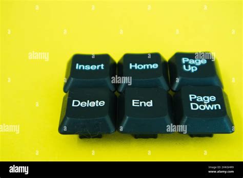 Navigation keys of a computer keyboard Stock Photo - Alamy