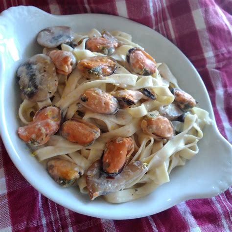 Mussels and Pasta with Creamy Wine Sauce | Allrecipes