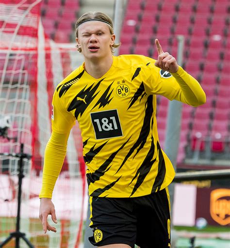 Meet Erling Haaland, Norwegian Football Savior