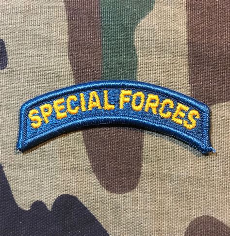 US ARMY SPECIAL FORCES TAB; FULL COLOR GOLD ON BLUE | eBay