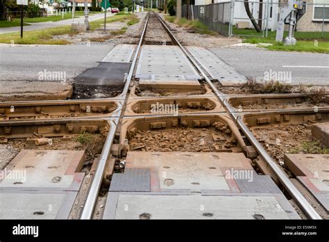 Railroad Crossing at grade Stock Photo - Alamy