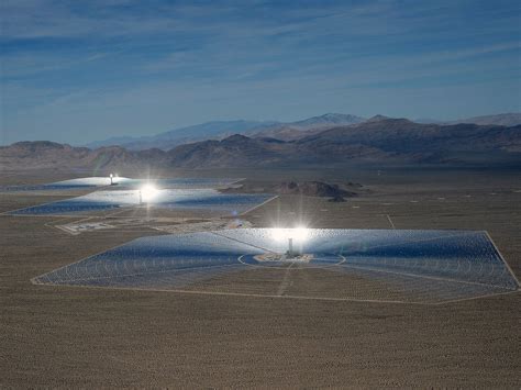 The Ivanpah Solar Electric Generating System in the Mojave Desert in California near Primm, Nev ...