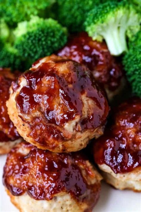 BBQ Meatloaf Muffins | Mini Meatloaf Recipe | Mantitlement