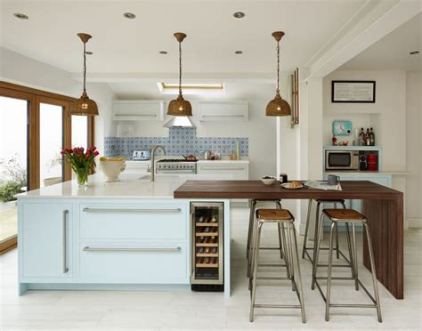 Kitchen island seating ideas | Real Homes