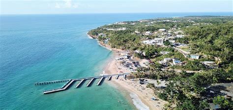 Crash Boat Beach, Aguadilla, Puerto Rico | BoricuaOnline.com