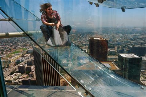 The Most Terrifying Glass Slide Ever Opens Atop A Skyscraper | Gizmodo Australia