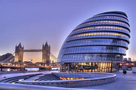 London City Hall, Foster. City Hall London, London Bridge, Norman ...