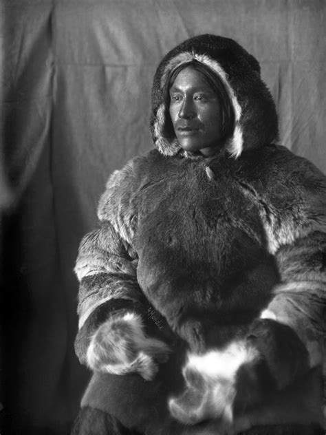 Rare Vintage Photographs of the Inuit People in Canada's Frozen North West During the Early ...