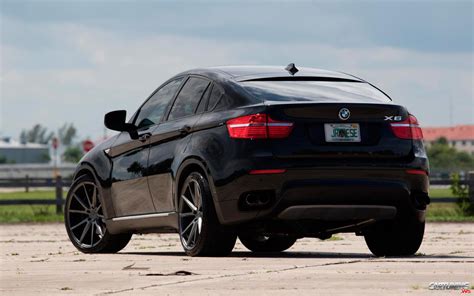 BMW X6 E71 Vossen back