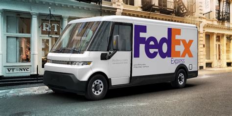 GM Has a New All-Electric Delivery Van That Gets 250 Miles of Range