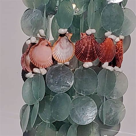 Light Green Capiz and Pectin Shells Mobile ⋆ Hawaii Gift and Craft