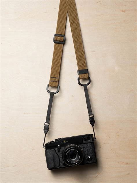 M1a Mirrorless Camera Strap - Simplr