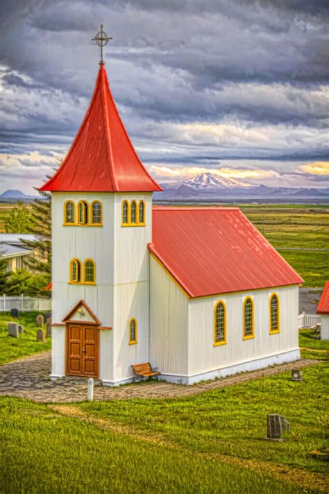 Icelandic Churches Portfolio | William Horton Photography