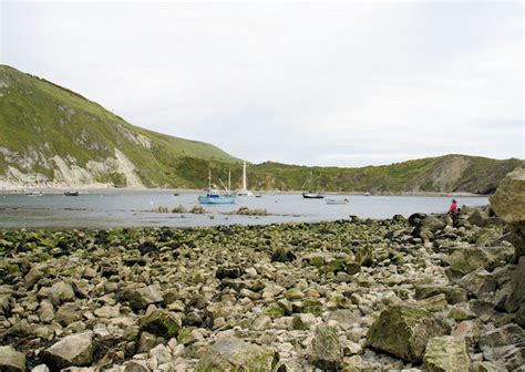 Lulworth Cove Beach Photo | UK Beach Guide