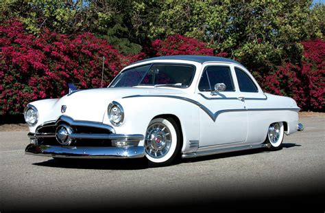 The Amazo Effect: 1950 Ford Coupe - '50 & Counting