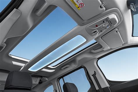 Citroen releases new Berlingo Multispace | Eurekar