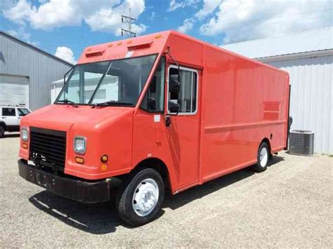 WORKHORSE STEP VAN (2008) : Van / Box Trucks