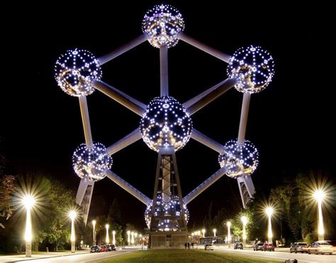 Atomium | Series 'Top 16 most amazing buildings of the planet' | OrangeSmile.com