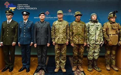 Ukraine’s Defense Ministry presents new military uniforms (1023x641 ...