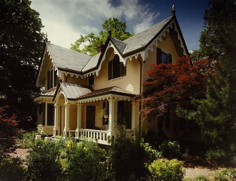 Gothic Revival Cottage – Torrey Architecture