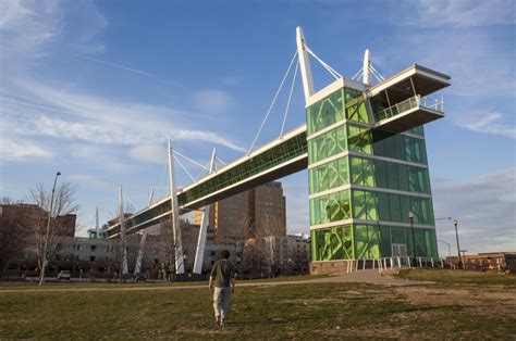 The Davenport Skybridge, Davenport, IA : bridgeporn