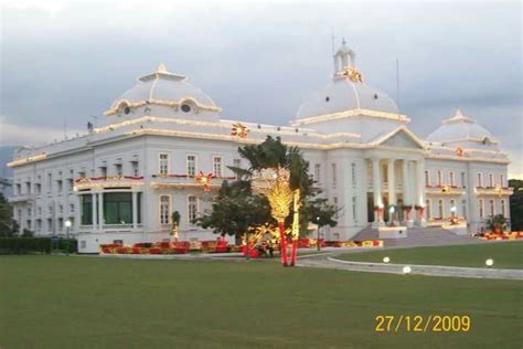 Palais National | Port au prince haiti, Haiti history, Haiti