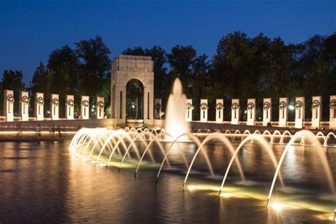 Washington, DC Monuments: Walking Tour At Sunset