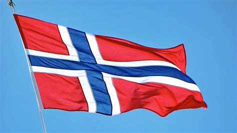 🦌 Norwegen-Flagge: Ursprung und Bedeutung - SKANDI