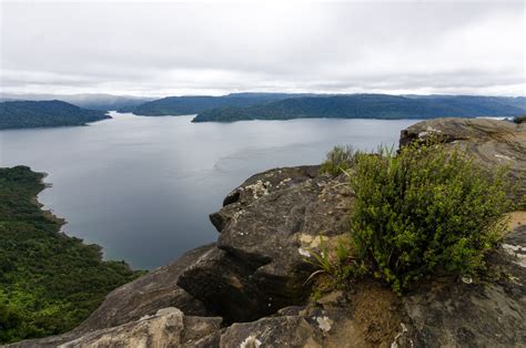 Lake Waikaremoana Great Walk Day 1: Onepoto to Panekire Hut | Kevin's Travel Blog