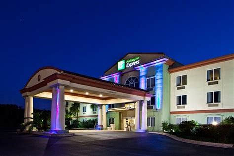 HOLIDAY INN EXPRESS LIVE OAK - Updated 2018 Prices & Hotel Reviews (FL) - TripAdvisor