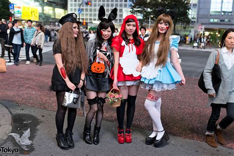 Halloween in Japan - Shibuya Street Party Costume Pictures