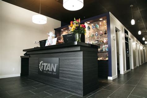 ITAN SUN SPRAY SPA - HWY 79 - Updated November 2024 - 44 Photos & 113 Reviews - 32195 Temecula ...