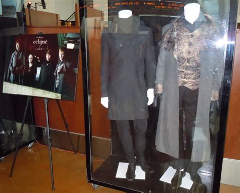 Hollywood Movie Costumes and Props: Twilight Eclipse Volturi movie costumes... Original film ...