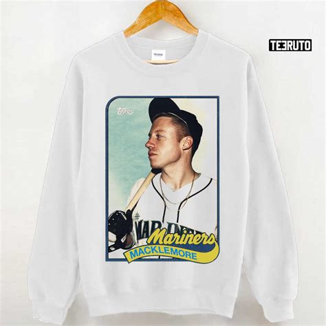 Swung On And Belted Macklemore's Dave Niehaus Tribute 'my Oh My' Unisex Sweatshirt - Teeruto